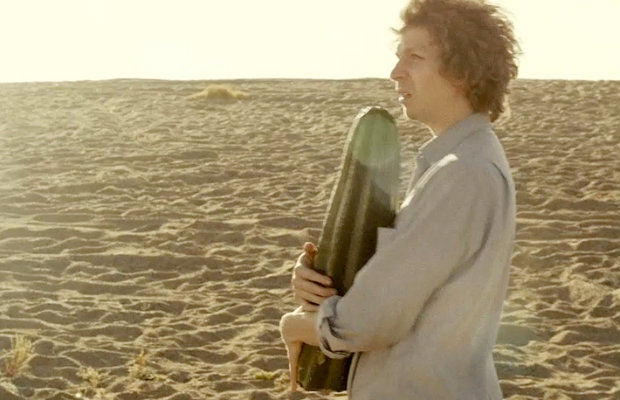 Rubber Chicken Blues; Cera, Papoulia, Stockwell & Tye Sheridan Join Alverson’s “Entertainment”