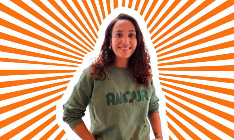 Nora El Hourch - HLM Pussy (Sisterhood)