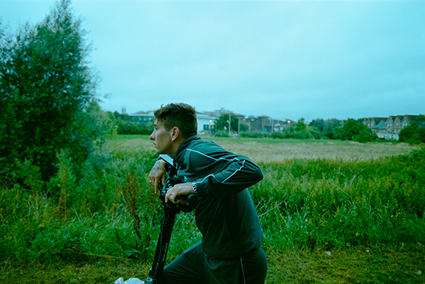Andrea Arnold Bird Movie Review