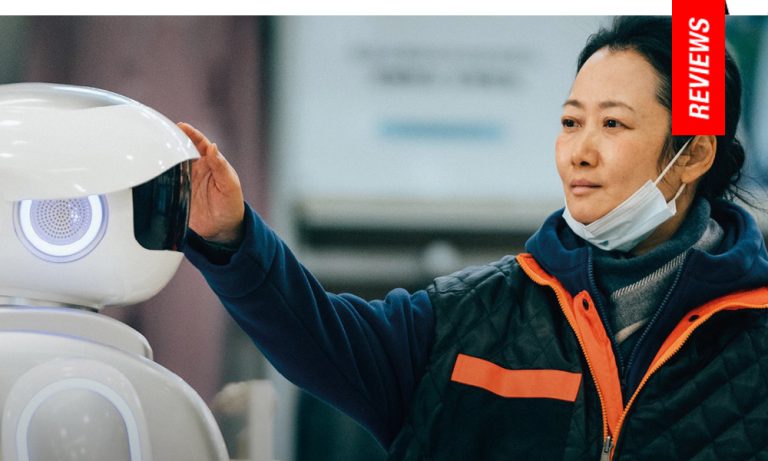 Jia zhang-ke Caught by the Tides Movie Review