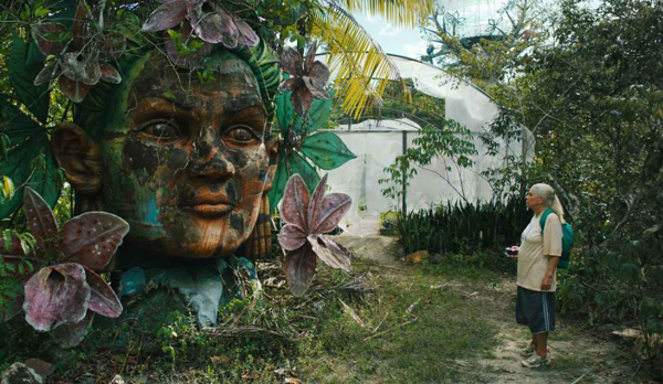 Gabriel Mascaro The Blue Trail Movie Review