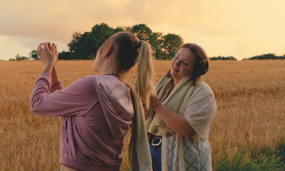 emilie thalund weightless